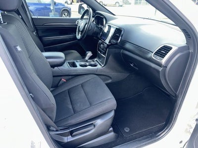 2020 Jeep Grand Cherokee Laredo E