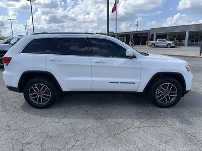2020 Jeep Grand Cherokee Laredo E