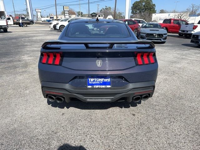2024 Ford Mustang Dark Horse
