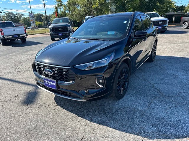 2023 Ford Escape ST-Line Elite