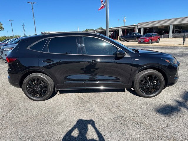 2023 Ford Escape ST-Line Elite