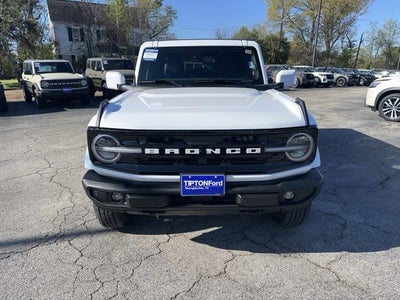 2025 Ford Bronco Outer Banks