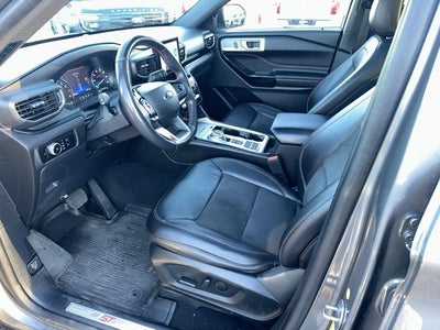 2023 Ford Explorer ST-Line