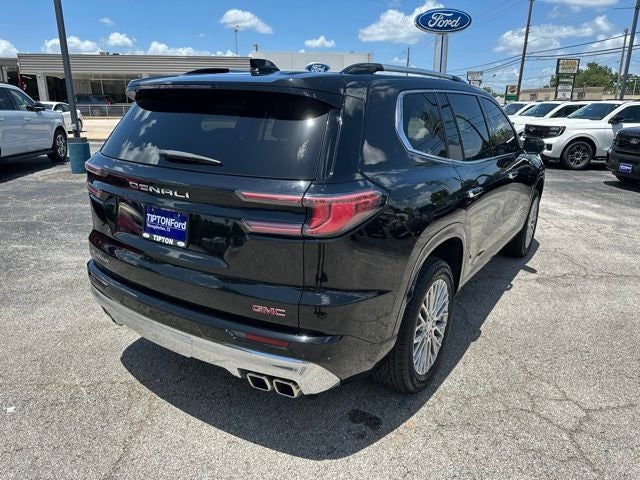 2025 GMC Acadia Denali