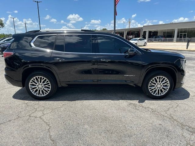 2025 GMC Acadia Denali