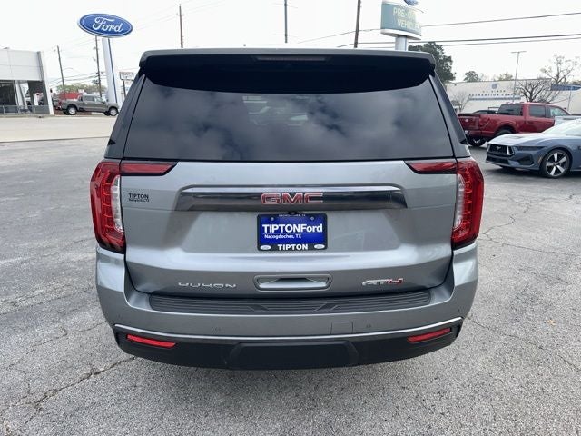 2023 GMC Yukon XL AT4