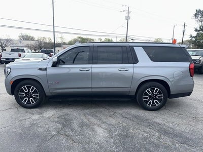 2023 GMC Yukon XL AT4