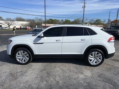 2022 Volkswagen Atlas Cross Sport 2.0T SE w/Technology
