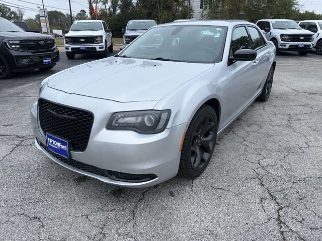 2022 Chrysler 300 Touring