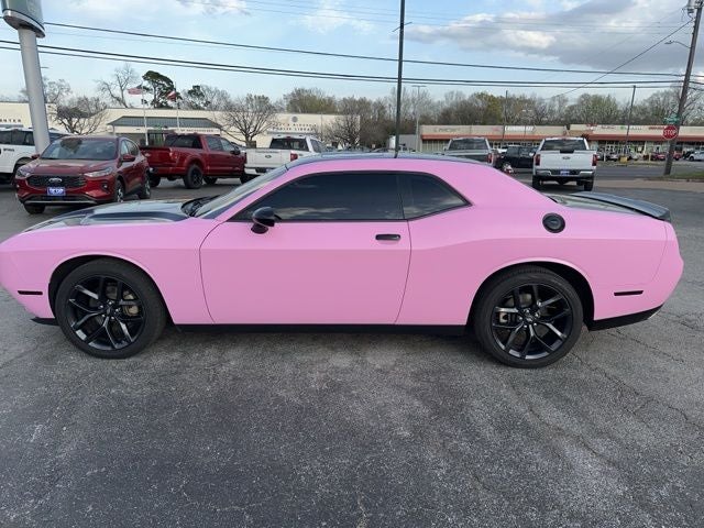 2022 Dodge Challenger SXT