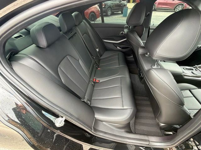 2024 BMW 3 Series 330i