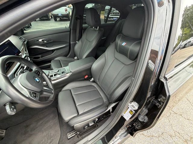 2024 BMW 3 Series 330i