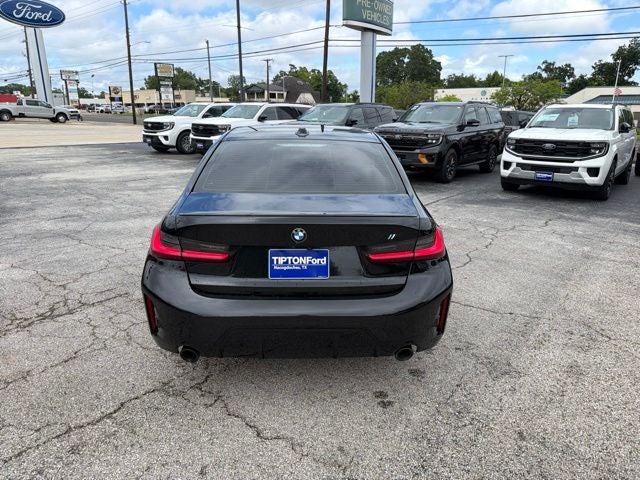 2024 BMW 3 Series 330i