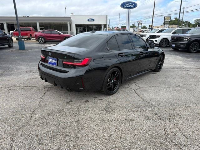 2024 BMW 3 Series 330i