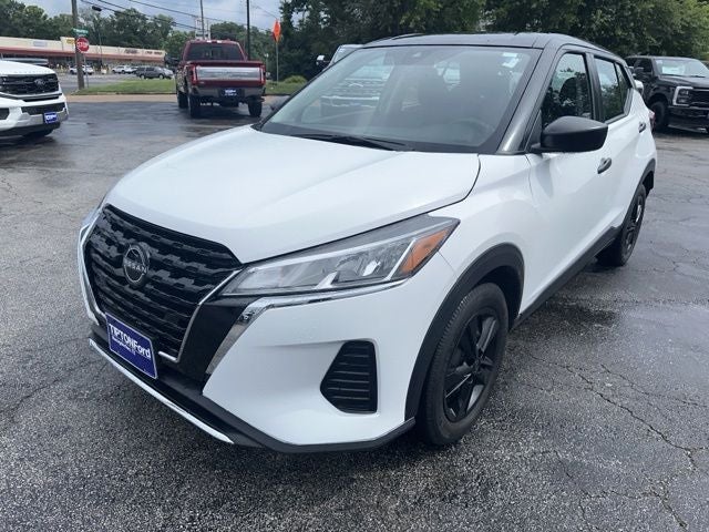 2024 Nissan Kicks S