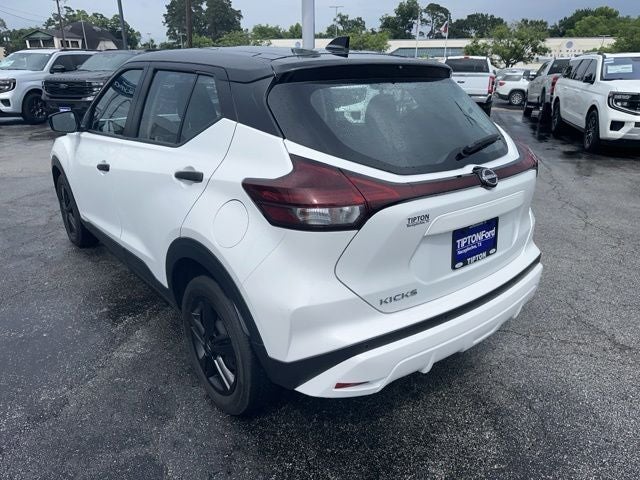 2024 Nissan Kicks S