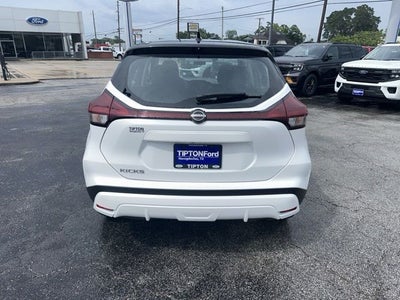 2024 Nissan Kicks S