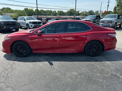 2019 Toyota Camry XSE