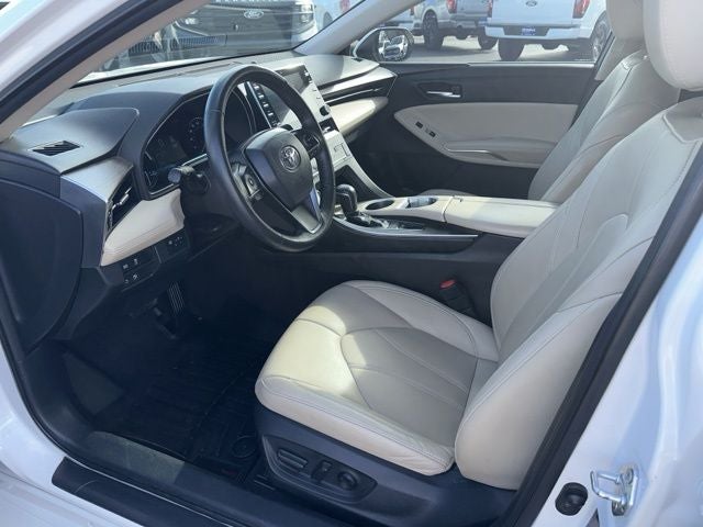 2021 Toyota Avalon Hybrid XLE Plus