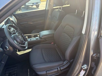 2024 Nissan Pathfinder S