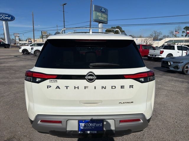 2023 Nissan Pathfinder Platinum