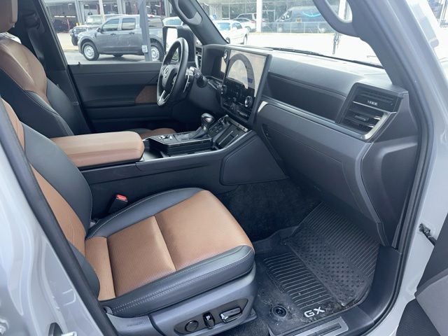 2024 Lexus GX 550 Luxury
