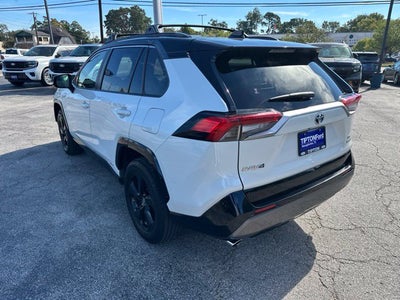 2020 Toyota RAV4 Hybrid XSE