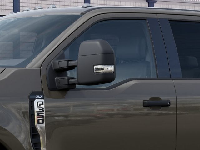 2027 Ford F-350SD XLT