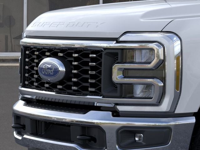2026 Ford F-350SD Lariat DRW